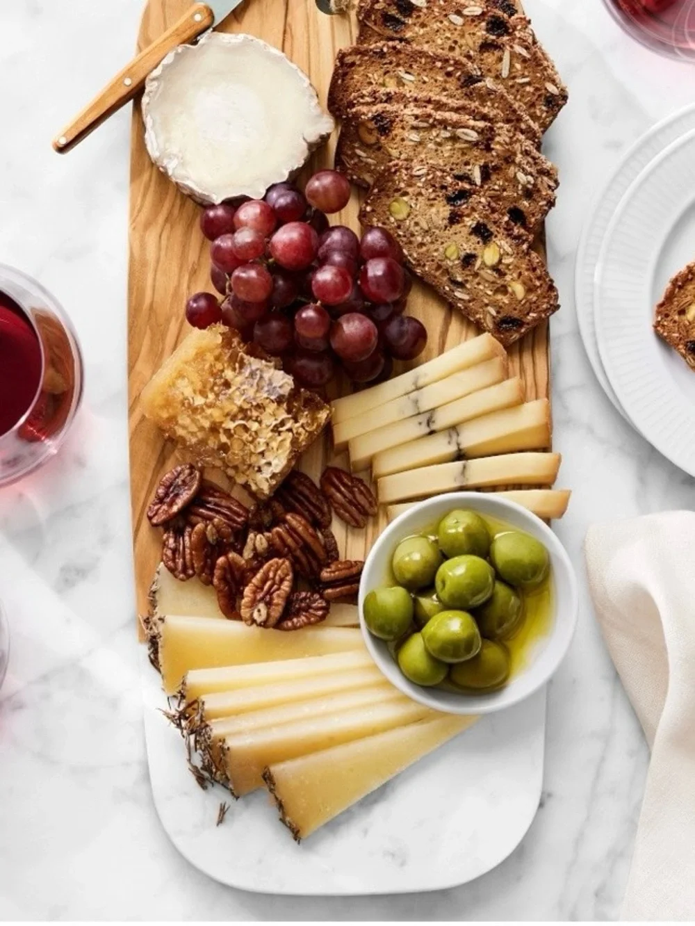 Williams Sonoma - Olivewood & White Marble Rectangular Cheese Board